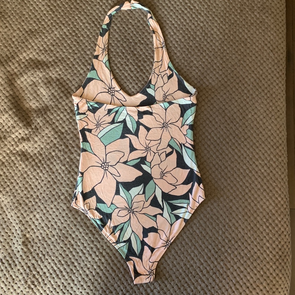 Bodysuit - Picture 3 of 5